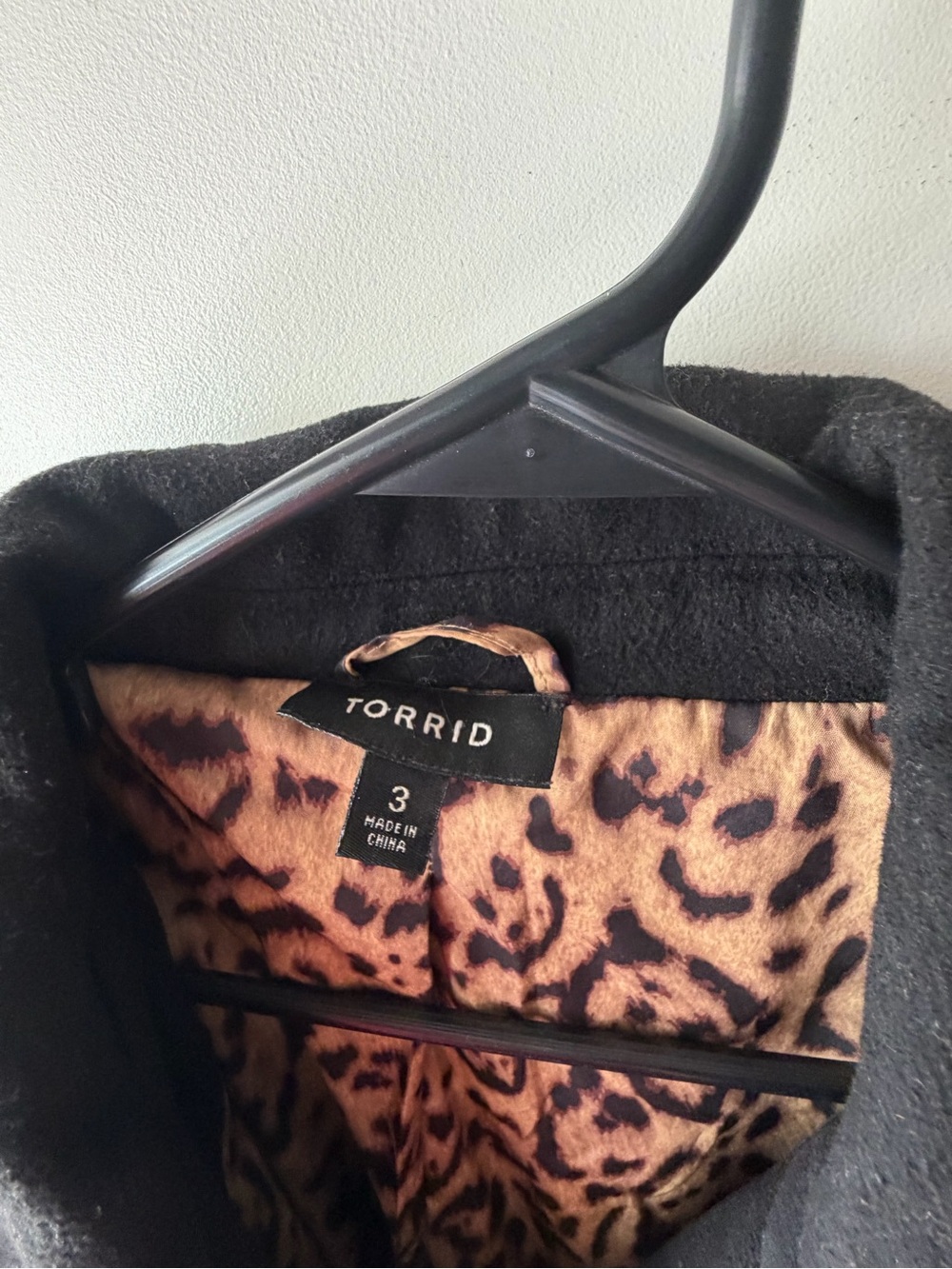 Torrid Size 3 Classic Black Women's Peacoat with Leopard Lining - Picture 5 of 5